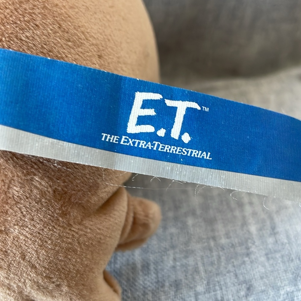 Vintage E.T. Doll - Picture 4 of 4